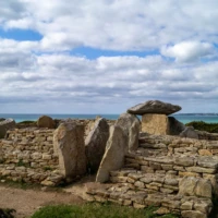 Roadtrip en Bretagne : Menez Dregan, trésor archéologique © Myriam Muesser