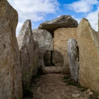 Roadtrip en Bretagne : Menez Dregan, trésor archéologique © Myriam Muesser